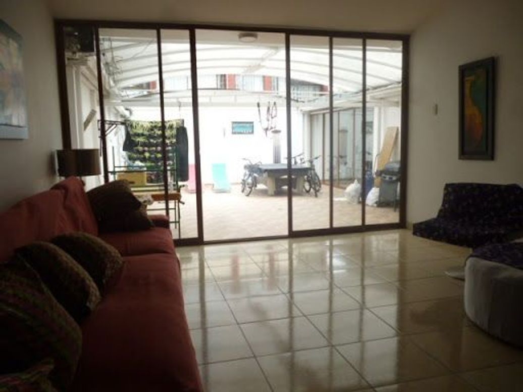 Casa de 4 alcobas en venta en San Nicolás, Bogotá, 420 m² · foto 6 de 20