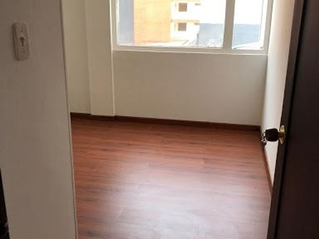 Apartamento de 3 alcobas en venta en Santa Paula, Bogotá, 100 m² · foto 4 de 20