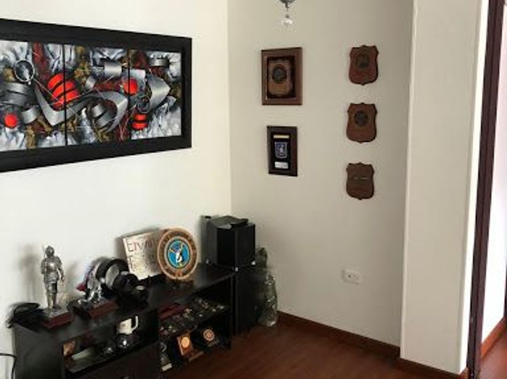 Apartamento de 3 alcobas en venta en Santa Paula, Bogotá, 100 m² · foto 15 de 20