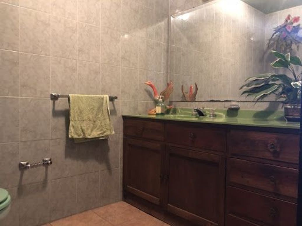 Casa de 5 alcobas en venta en San Luis, Bogotá, 328 m² · foto 9 de 20