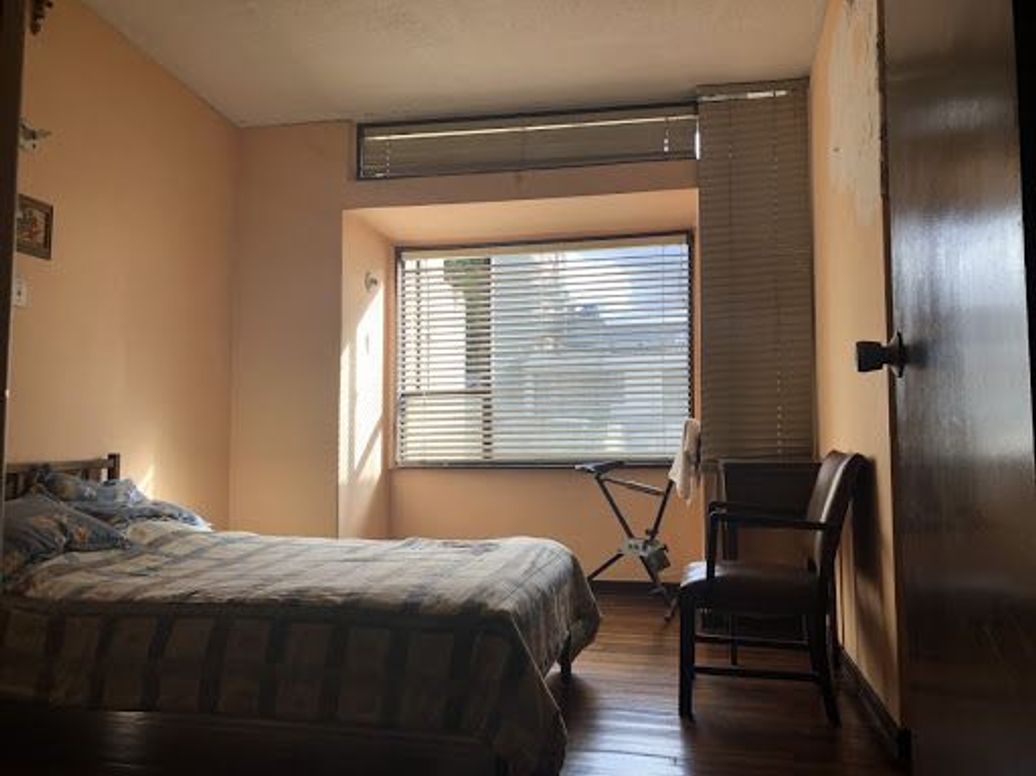 Casa de 5 alcobas en venta en San Luis, Bogotá, 328 m² · foto 16 de 20