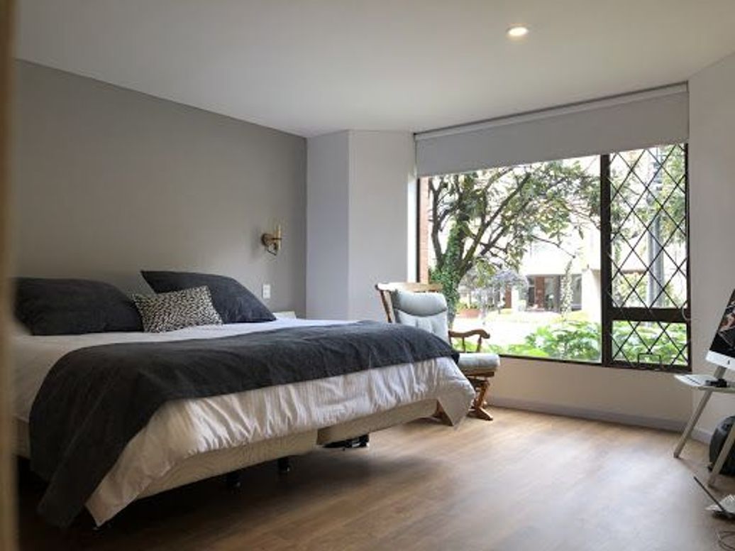Apartamento de 3 alcobas en venta en Chicó Navarra, Bogotá, 159 m² · foto 14 de 20