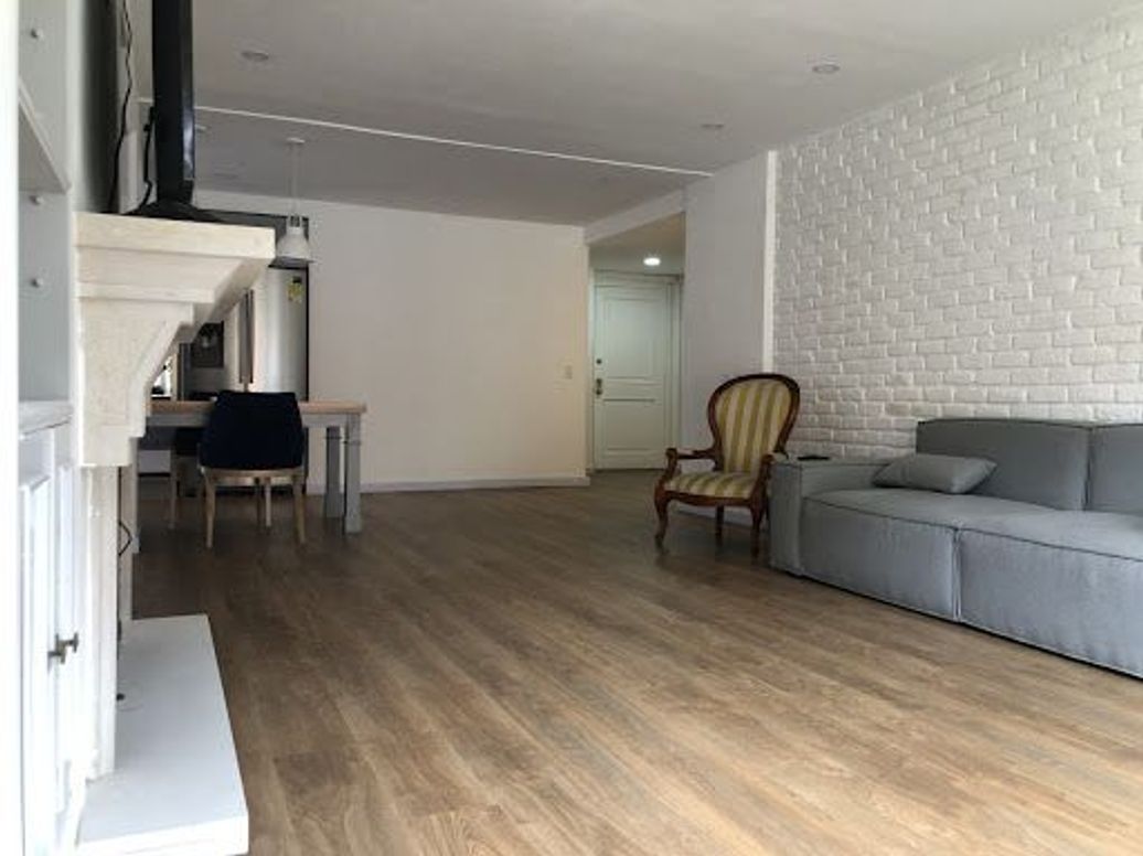 Apartamento de 3 alcobas en venta en Chicó Navarra, Bogotá, 159 m² · foto 4 de 20