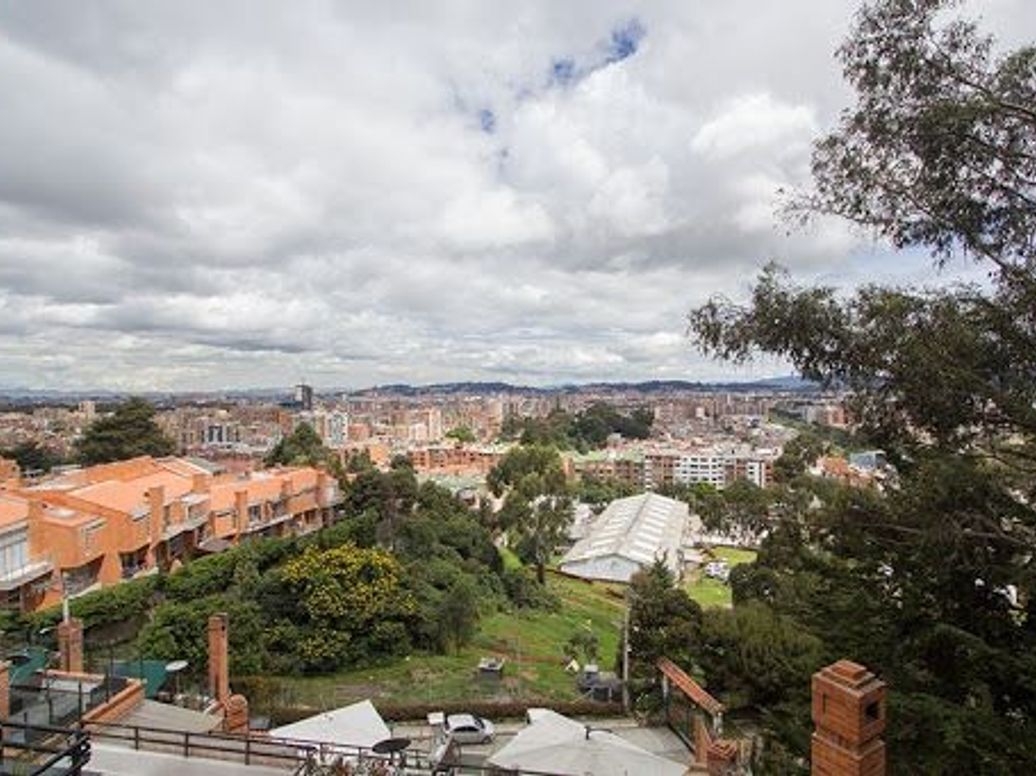 Apartamento de 3 alcobas en venta en Bosque De Pinos, Bogotá, 169 m² · foto 14 de 18
