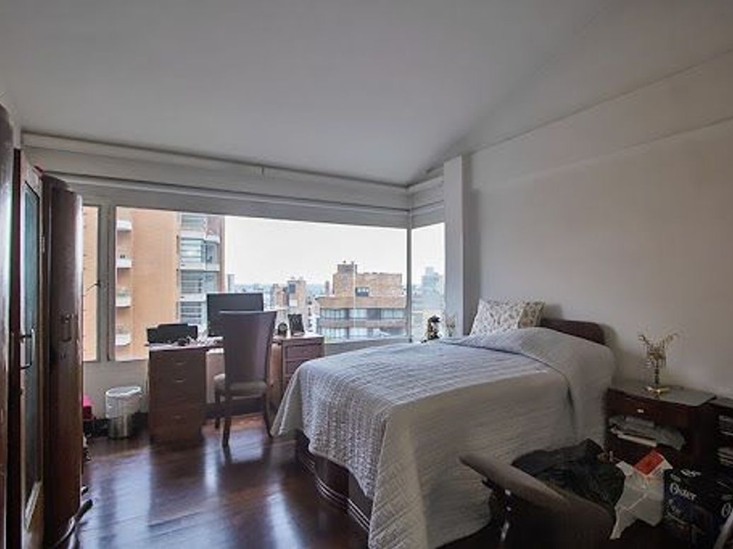 Casa de 4 alcobas en venta en El Refugio, Bogotá, 525 m² · foto 10 de 20