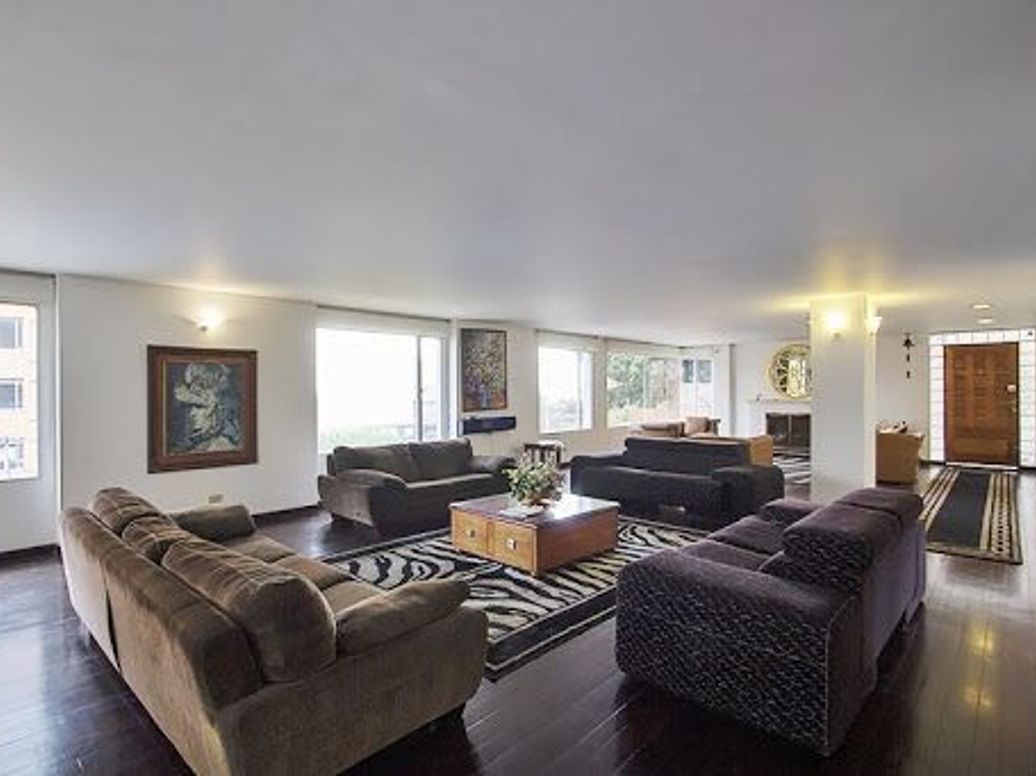Casa de 4 alcobas en venta en El Refugio, Bogotá, 525 m² · foto 19 de 20