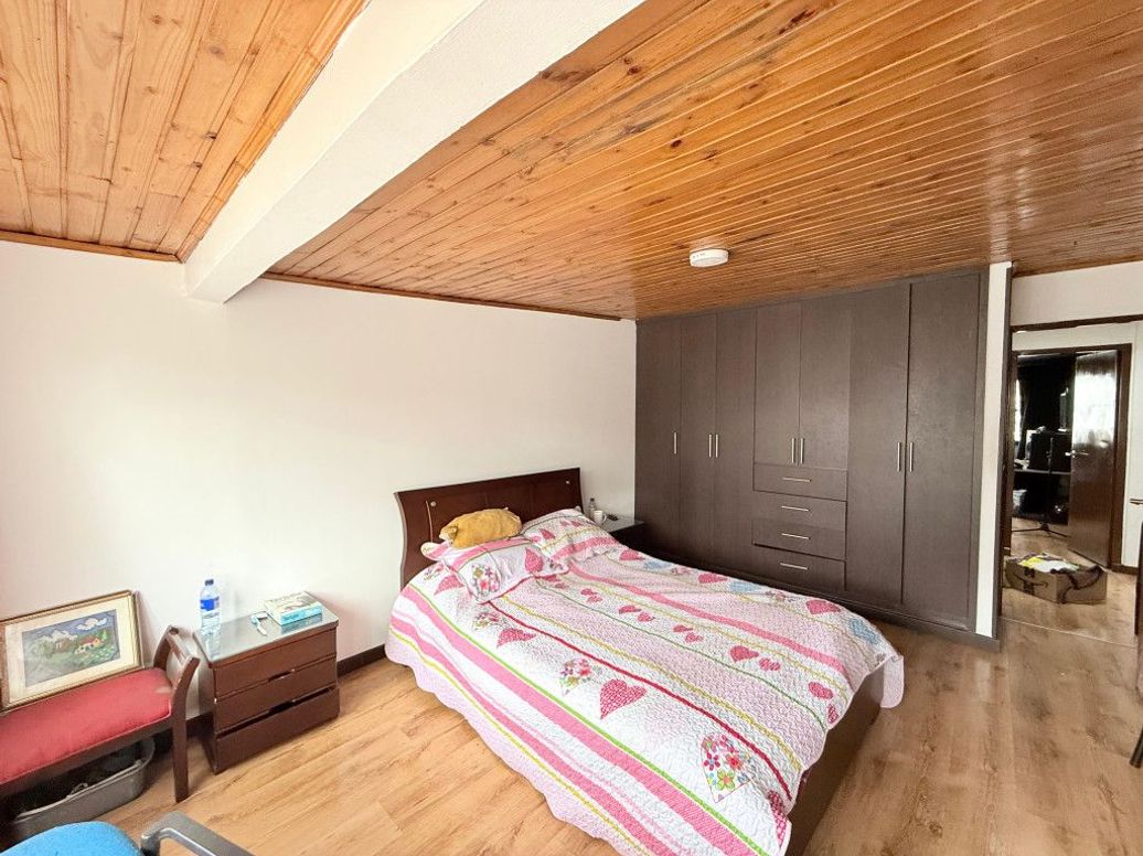 Casa de 5 alcobas en venta en Santa Maria, Bogotá, 160 m² · foto 17 de 20