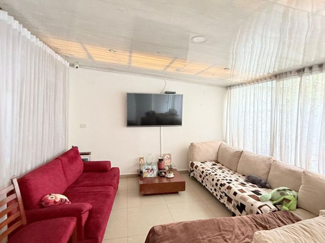 Casa de 5 alcobas en venta en Santa Maria, Bogotá, 160 m² · foto 2 de 20