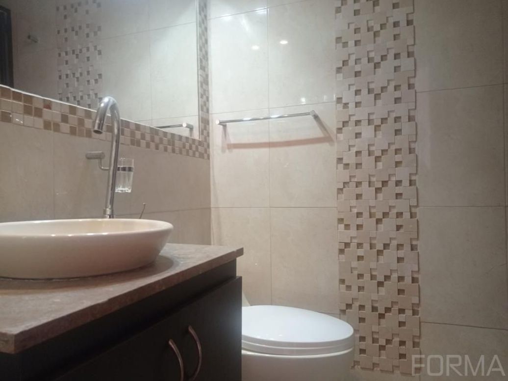 Apartamento de 2 alcobas en venta en Los Cedritos, Bogotá, 90 m² · foto 10 de 12