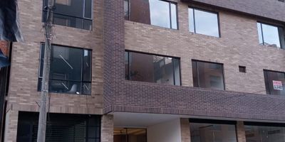 Vive el encanto en este luminoso apartamento nuevo de 48 mts, sala comedor, cocina , terraza ,garaje, deposito,  zona de lavandería, cerca a la novena, universidades, colegios, clínicas, , en el corazón de Bogotá, Bienvenido a tu nuevo hogar, donde la comodidad y la diversión se encuentran en cada rincón.