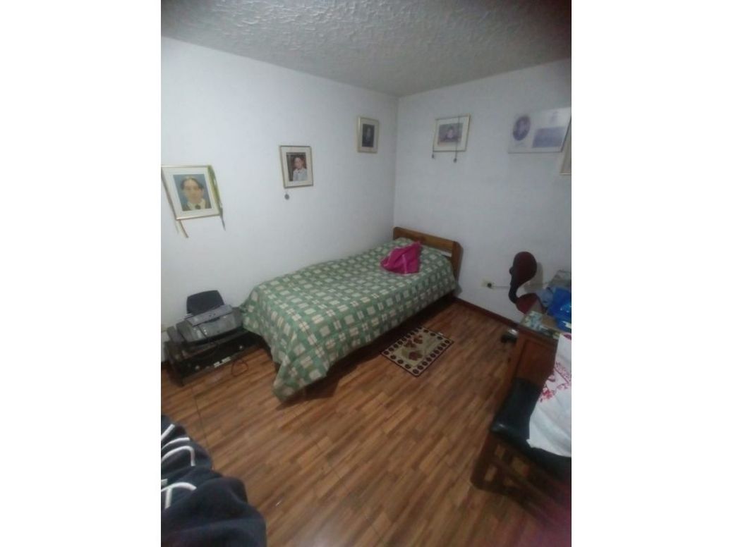 Casa de 8 alcobas en venta en La Europa, Bogotá, 332 m² · foto 20 de 20
