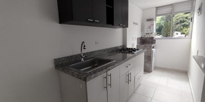 ¡TU NUEVO HOGAR TE ESPERA EN UNIDAD COMPLETA! Apartamento de 65mt con todo el confort.

¿Buscas un espacio cómodo, amplio y luminoso con todas las comodidades de un club? ¡Tenemos el apartamento perfecto para ti!

Características del Apartamento:

Área: 65mt, 2 Alcobas, 2 Closet, 2 Baños, Sala-comedor, cocina integral, zona de ropas con calentador, Balcón para disfrutar de un café o el aire fresco, 1 Parqueadero Privado.

Portería 24 horas y Unidad cerrada para tu tranquilidad, Juegos infantiles, Salón Social, Zona de Mascotas, Piscina,Turco y Gimnasio.

Excelente sector con fácil acceso, Óptima ruta de transporte público integrada al Metro.

¡Agenda tu visita y enamórate de este lugar!