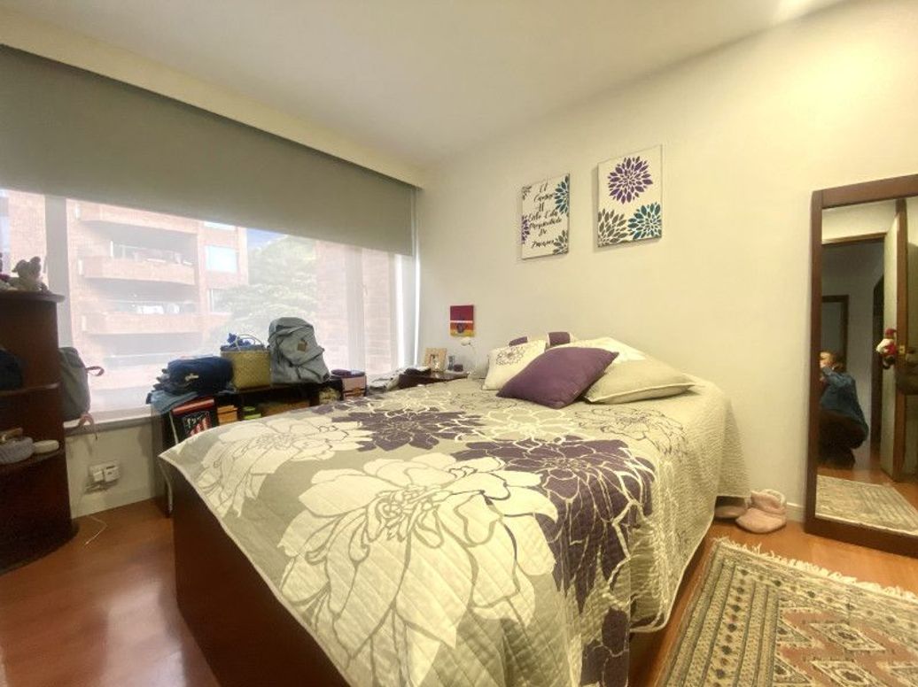 Apartamento de 3 alcobas en venta en El Retiro, Bogotá, 253 m² · foto 18 de 20