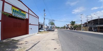 Buscas un espacio amplio, seguro y accesible para almacenar tus productos o mercancías? ¡No busques más! Tenemos la bodega en arrendamiento perfecta para tus requerimientos.
Area 850mts Frente 20 Mt2 / Fondo 42.5 Mts Aproximados 
valor $ 15.000.000. Ubicación estratégica de fácil acceso para que puedas transportar tus productos sin problemas. EL VALOR DEL CANON DE ARRENDAMIENTO ES MAS IVA
