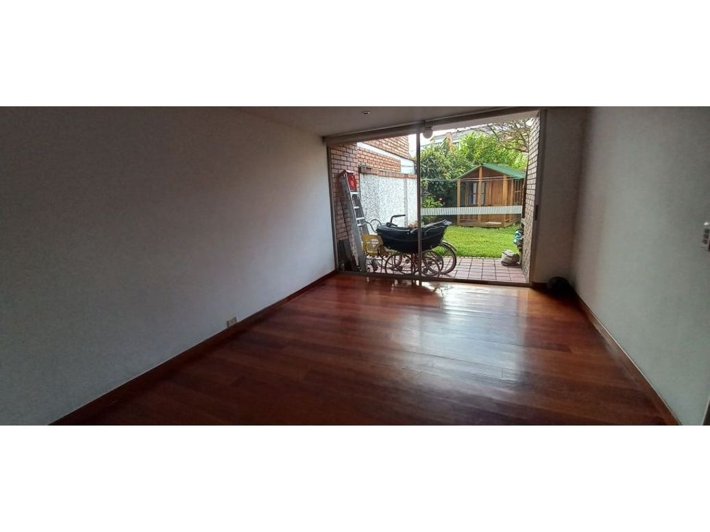 Casa de 4 alcobas en venta en Las Villas, Bogotá, 248 m² · foto 4 de 20