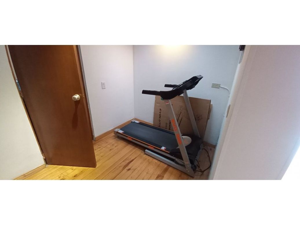 Casa de 4 alcobas en venta en Las Villas, Bogotá, 248 m² · foto 14 de 20
