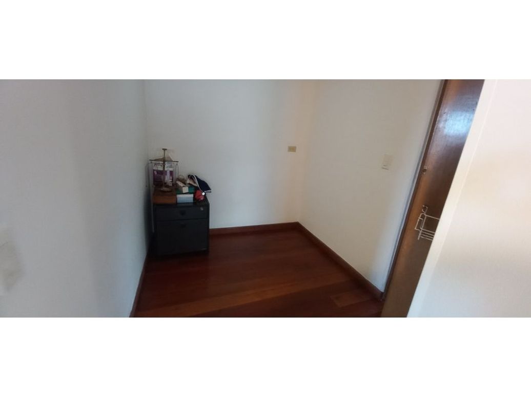 Casa de 4 alcobas en venta en Las Villas, Bogotá, 248 m² · foto 16 de 20