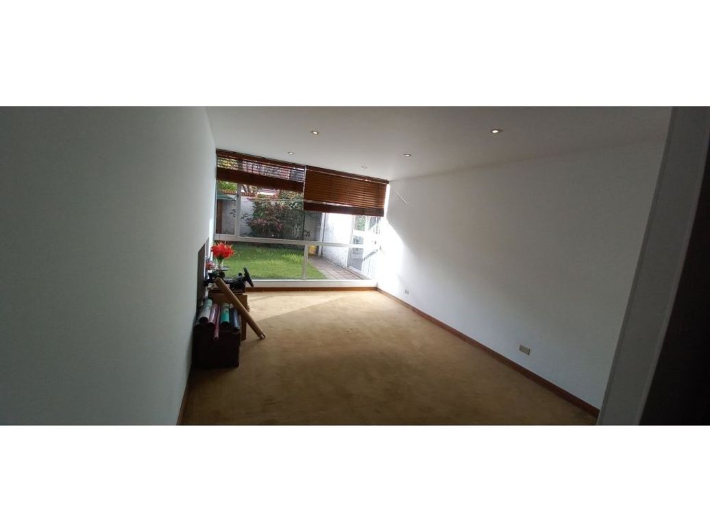 Casa de 4 alcobas en venta en Las Villas, Bogotá, 248 m² · foto 5 de 20