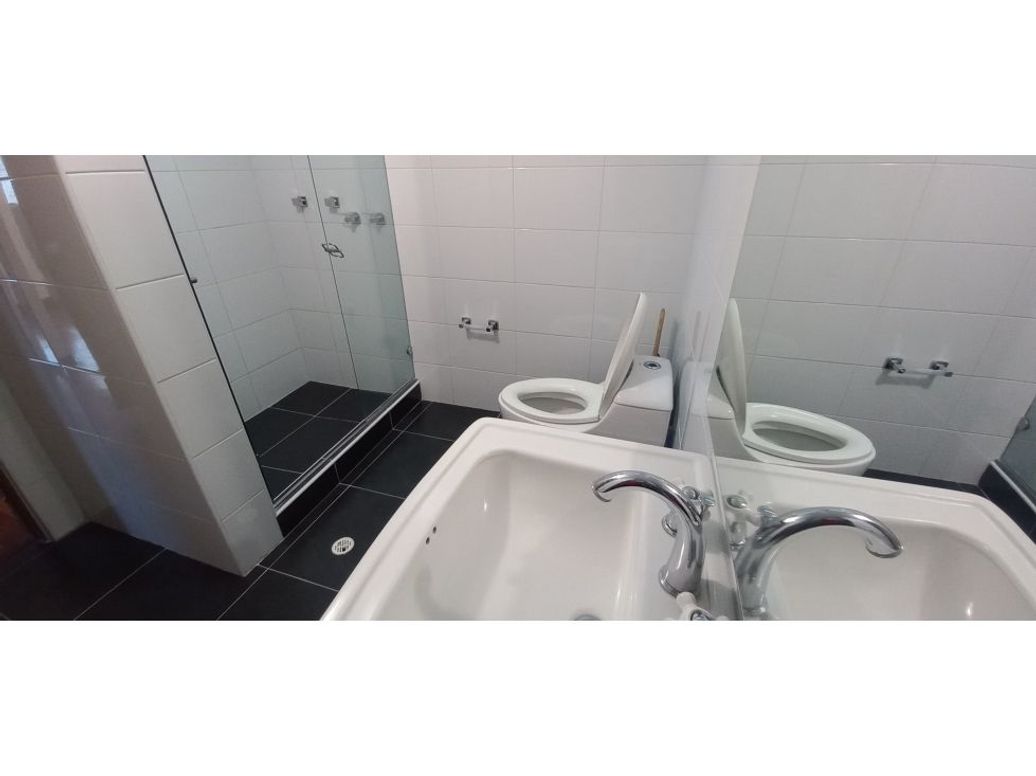 Casa de 4 alcobas en venta en Las Villas, Bogotá, 248 m² · foto 15 de 20