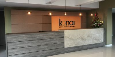 CONTACTO SOLO POR WHATSAPP. Excelente ubicación, piscina, jacuzzi, cancha de deportes, a una cuadra del Pricesmart, colegios, acceso con transporte público, zona residencial.