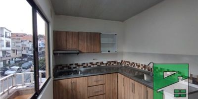 Se arrienda inmueble en el sector de Castilla 3er piso

4 aclobas
2 closet
Sala comedor
Cocina integral
Red de gas
2 baños cabiandos
Agua caliente
Balcon
Piso en ceramica

$1.690.000 CANON DE ARRENDAMIENTO APROXIMADO

Arrendamientos Panorama Belén 347 12 14 / 301 544 68 92
