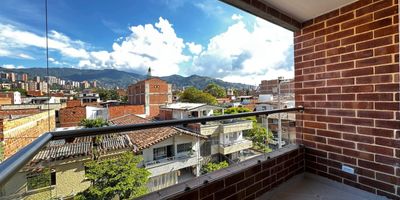 venta de Apartamento dúplex con un area de 150mt2 tiene3 alcobas con cada una con closet, 2 baños completos, estudio,2 balcones con vista agradable ventilación natural,Edificio con ascenso,1 parqueadero privado y cubierto,Administración: $175.000.
predial 1.800.000 anual

Ventajas de la zona:

Barrio residencial, seguro y silencioso
Cercano a comercio local, supermercados, parques y servicios esenciales
Excelente acceso al transporte público y a vías principales
Sector de alta valorización