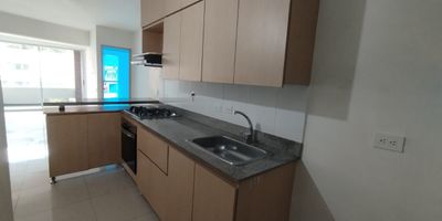 ¡APARTAMENTO SOÑADO EN ARRIENDO!

Disfrute de la comodidad de vivir en un área residencial con todo lo que necesita. Este hermoso apartamento de 70 mts es ideal para familias o parejas que buscan calidad de vida.
2 Alcobas (Espaciosas y luminosas) , 2 Clósets, 2 Baños, Sala Comedor (Integrada, ideal para compartir), Balcón (Perfecto para disfrutar del aire libre), Cocina Integral (Con excelentes acabados), Zona de Ropa independiente, Parqueadero Privado y Cuarto Util.

Portería 24 horas y Unidad cerrada para tu tranquilidad, Salón Social, Piscina,Turco, Sauna.

Excelente sector con fácil acceso, Óptima ruta de transporte público integrada al Metro.

¡Agenda tu visita y enamórate de este lugar!
