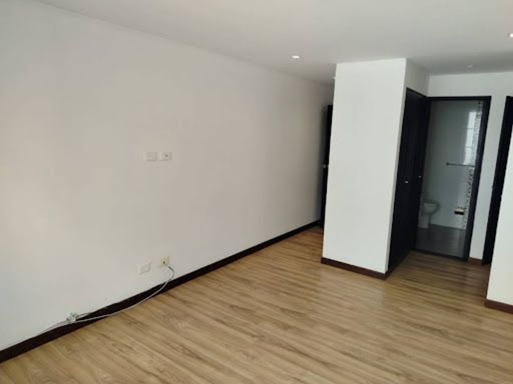 Apartamento de 4 alcobas en venta en Bosque Medina, Bogotá, 280 m² · foto 17 de 20