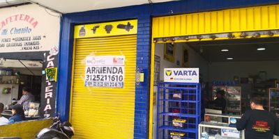 Local comercial con cortina metálica, reja de seguridad, espacio de oficina, baño social, pisos en ceramica, ubicado sobre via principal, perfecto para empresas de maquinaria liviana, zona comercial, transporte público, Transmilenio