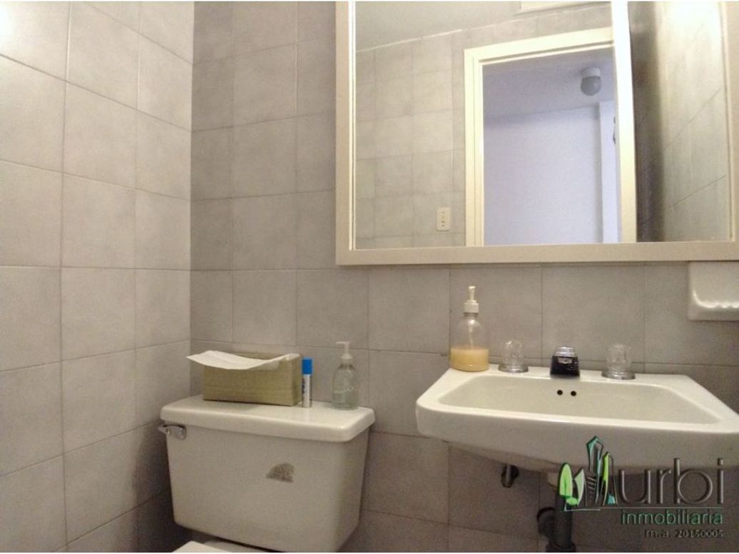 Casa de 6 alcobas en venta en Chapinero Alto, Bogotá, 230 m² · foto 17 de 20