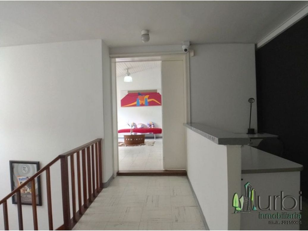 Casa de 6 alcobas en venta en Chapinero Alto, Bogotá, 230 m² · foto 19 de 20