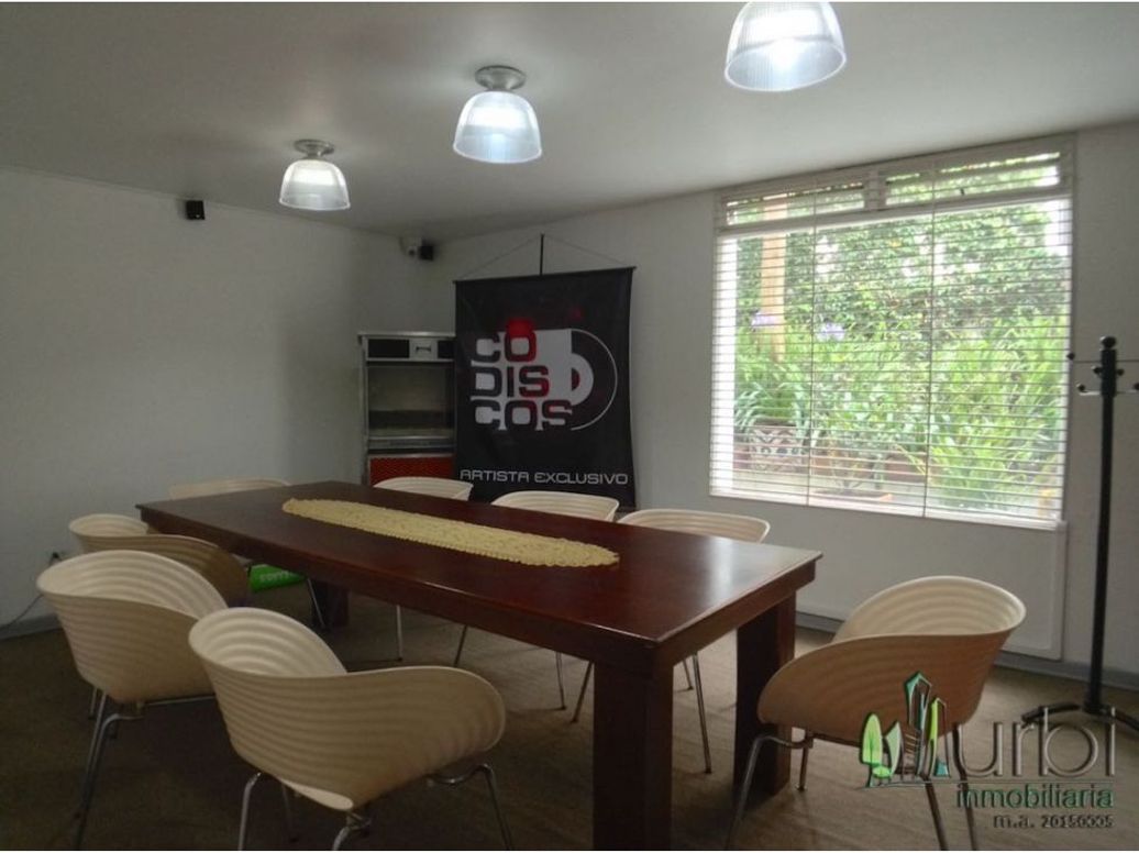 Casa de 6 alcobas en venta en Chapinero Alto, Bogotá, 230 m² · foto 11 de 20
