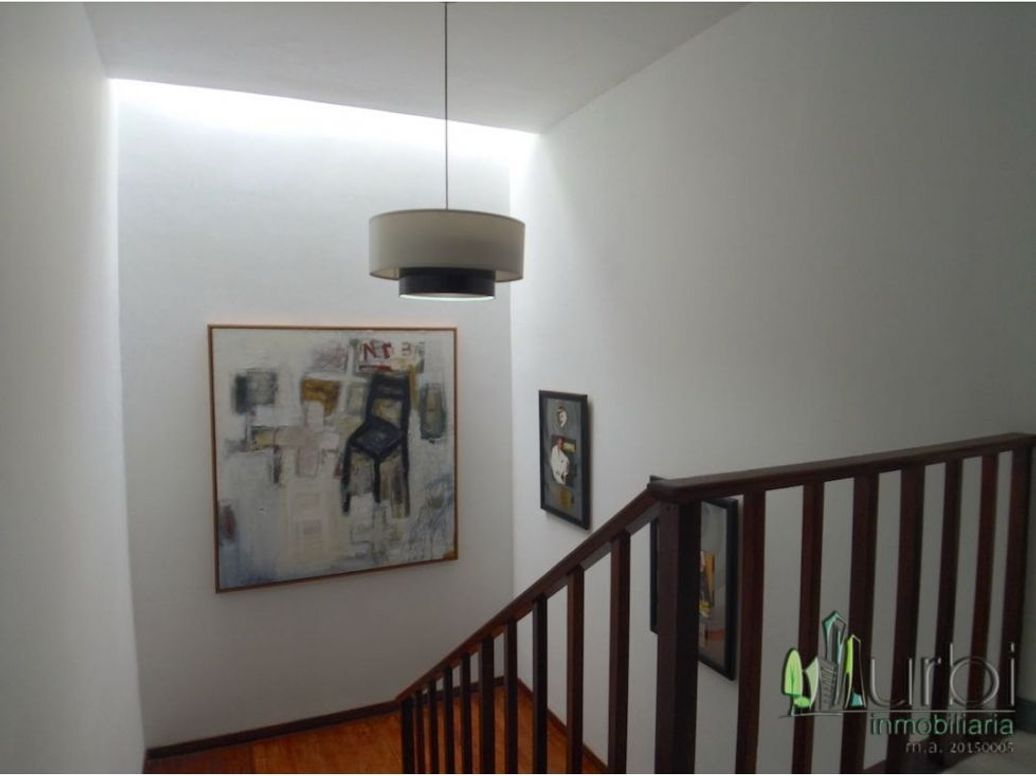Casa de 6 alcobas en venta en Chapinero Alto, Bogotá, 230 m² · foto 13 de 20