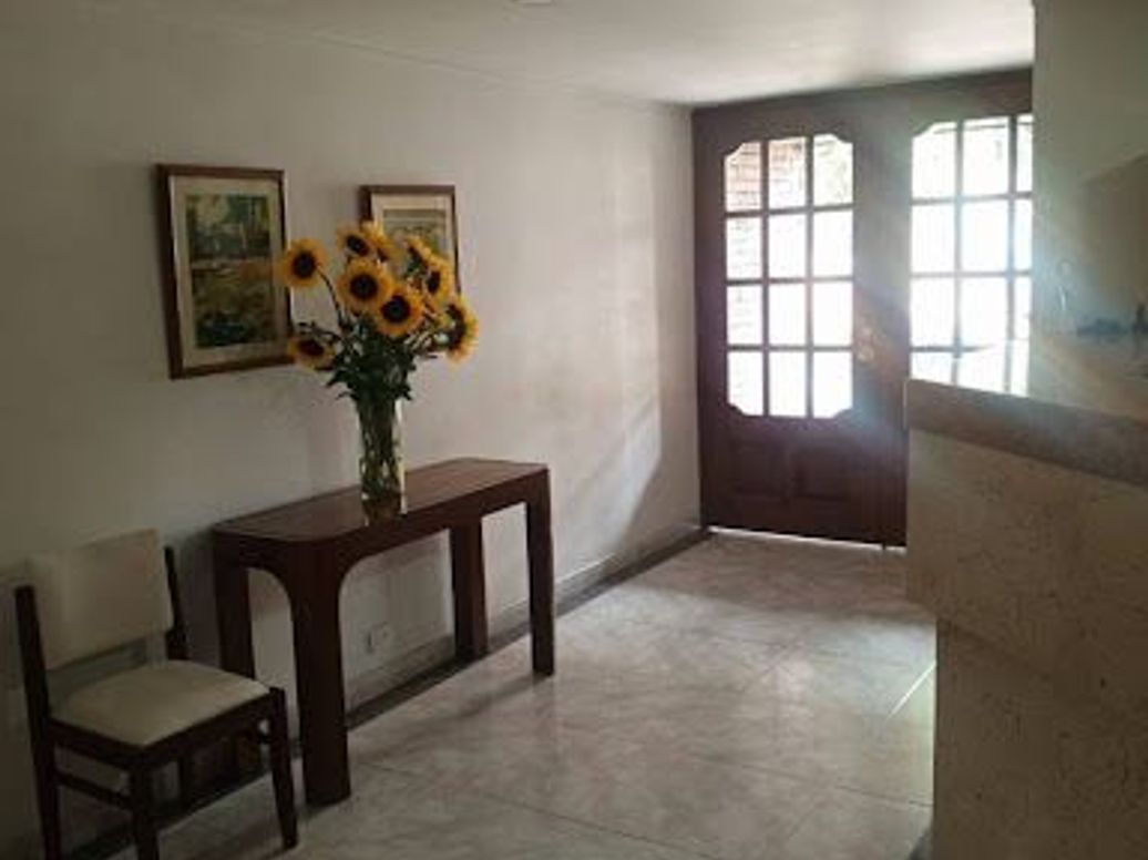 Apartamento de 3 alcobas en venta en Molinos Norte, Bogotá, 148 m² · foto 2 de 20