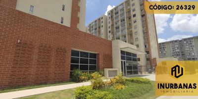 CÓDIGO INTERNO: 26329 - CANON INCLUYE ADMINISTRACIÓN. APARTAMENTO CONSTA DE 3 ALCOBAS, 2 CLÓSETS, 2 BAÑOS, SALA COMEDOR, ESTUFA A GAS, COCINA INTEGRAL ABIERTA, ZONA DE ROPAS, DIVISIONES EN BAÑOS, PISO DE PORCELANATO Y LOZA DE CONCRETO. EL CONJUNTO CUENTA CON VIGILANCIA 24/7, ASCENSOR, GARAJE COMUNAL EN SÓTANO Y EN ZONA DESCUBIERTA, PARQUE INFANTIL, PISCINA, ZONA DE JUEGOS, GIMNASIO, SALÓN DE REUNIONES, ZONA BBQ Y CANCHA DE FÚTBOL. SE ENCUENTRA UBICADO CERCA DE VÍAS PRINCIPALES, PARQUES, COLEGIOS, UNIVERSIDADES, SUPERMERCADOS, TRANSPORTE PÚBLICO E IGLESIAS.