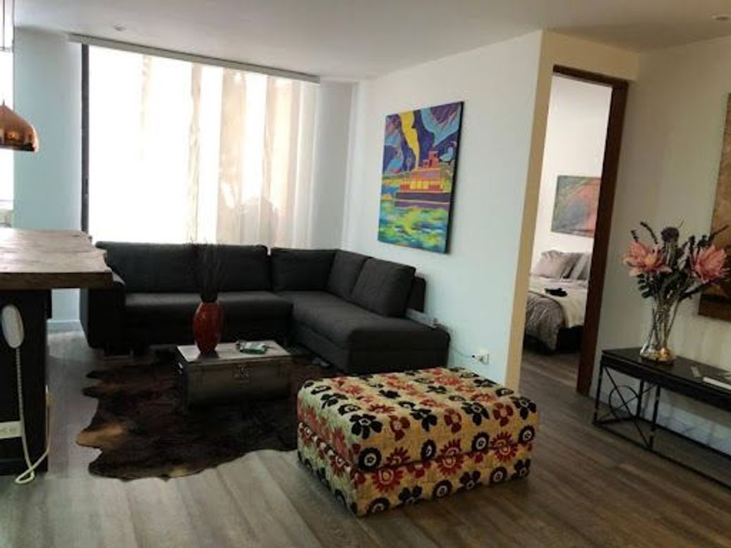 Apartamento de 1 alcoba en arriendo en San Patricio, Bogotá, 66 m² · foto 2 de 11