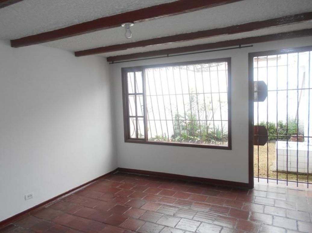 Casa de 3 alcobas en venta en Julio Flórez, Bogotá, 166 m² · foto 6 de 16
