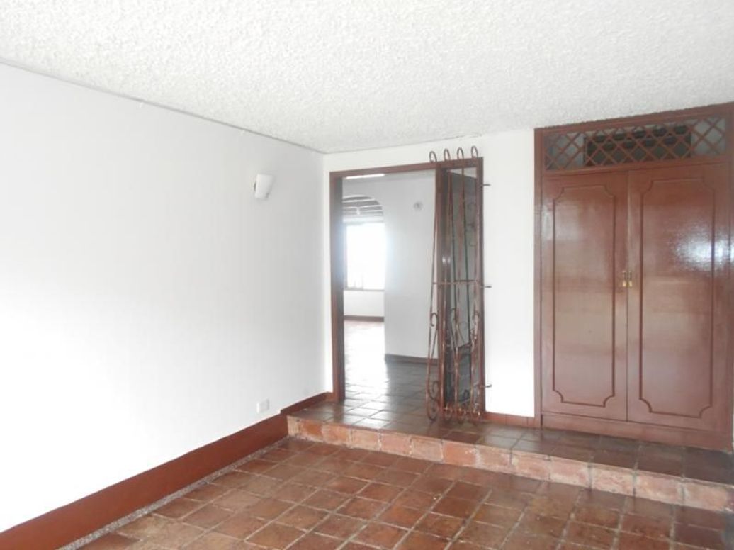 Casa de 3 alcobas en venta en Julio Flórez, Bogotá, 166 m² · foto 7 de 16