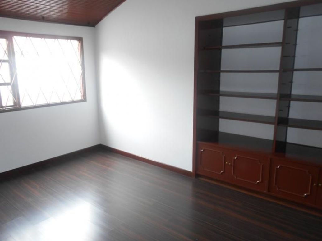 Casa de 3 alcobas en venta en Julio Flórez, Bogotá, 166 m² · foto 11 de 16