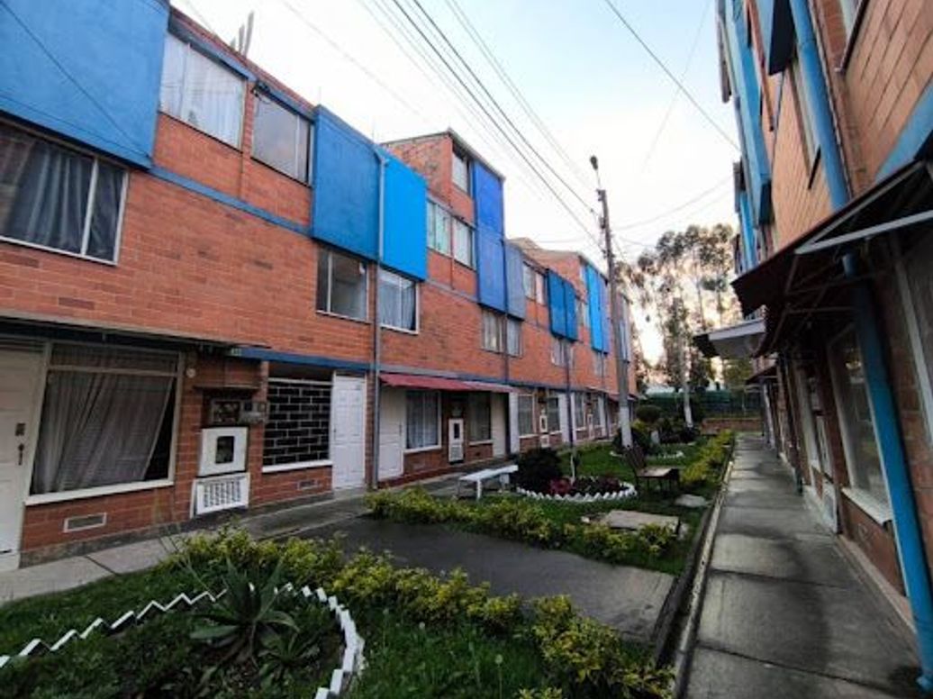 Casa de 2 alcobas en venta en Fontibón, Bogotá, 44 m² · foto 8 de 20