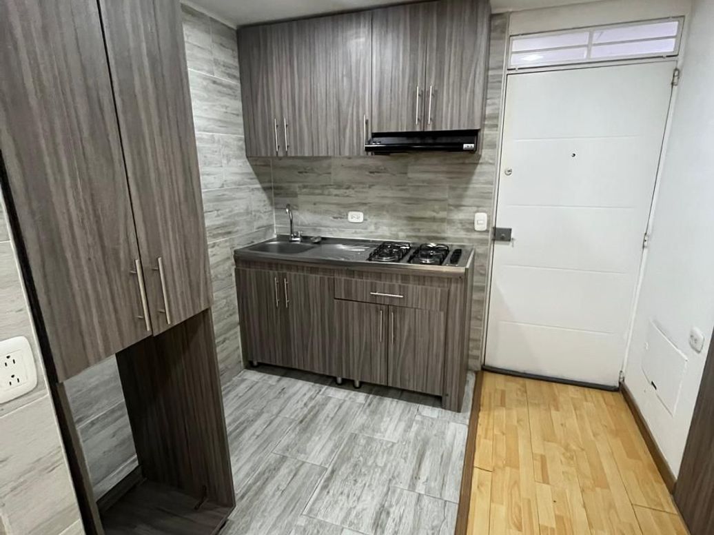 Apartaestudio en venta en Villa Alsacia, Bogotá, 35 m² · foto 5 de 15