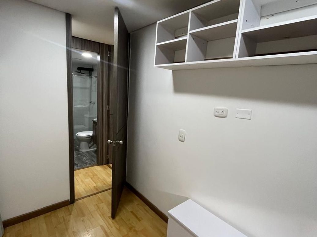 Apartaestudio en venta en Villa Alsacia, Bogotá, 35 m² · foto 3 de 15