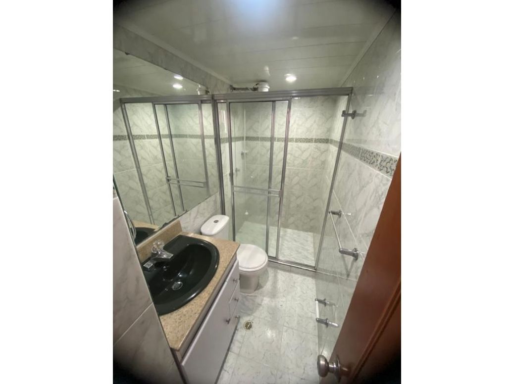 Apartamento de 3 alcobas en venta en Pelodo Del Contry, Bogotá, 65 m² · foto 14 de 16