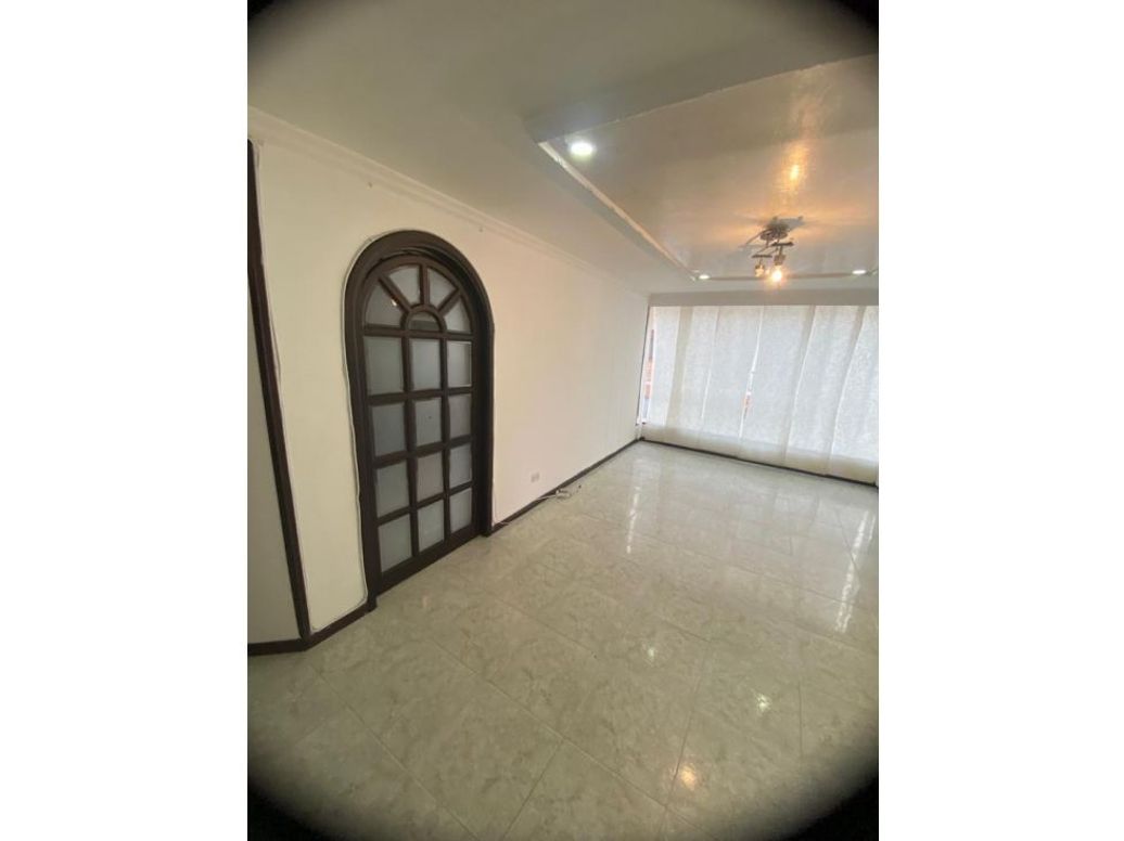 Apartamento de 3 alcobas en venta en Pelodo Del Contry, Bogotá, 65 m² · foto 8 de 16