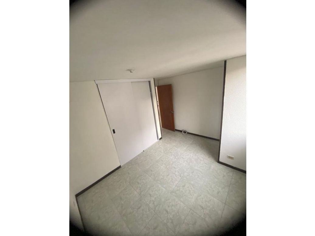 Apartamento de 3 alcobas en venta en Pelodo Del Contry, Bogotá, 65 m² · foto 7 de 16