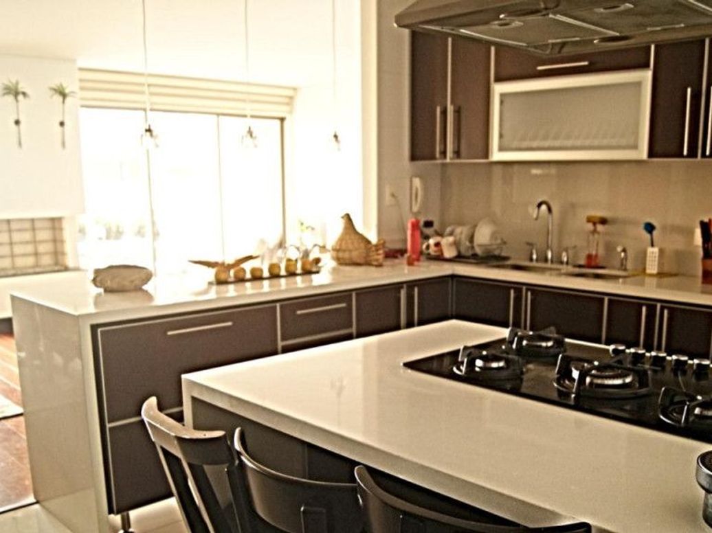 Apartamento de 3 alcobas en arriendo en Santa Barbara Oriental, Bogotá, 182 m² · foto 4 de 20