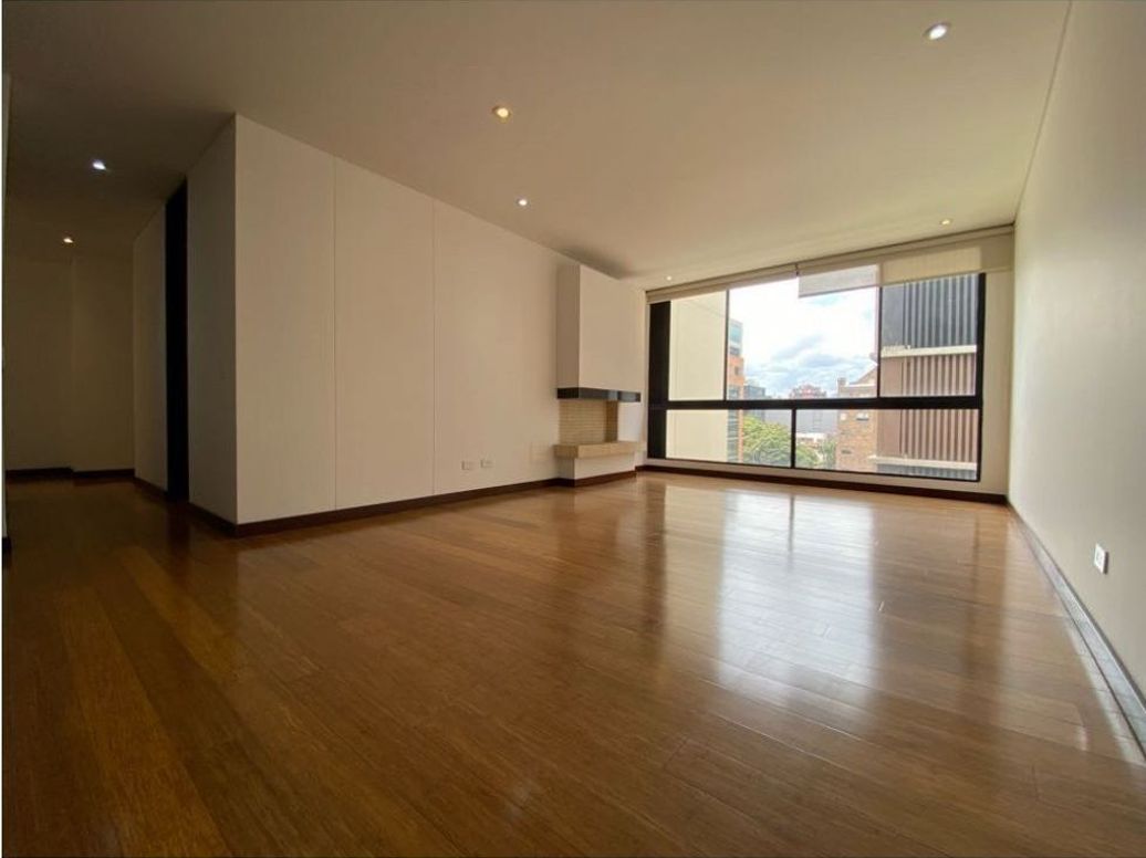 Apartamento en venta en Santa Barbara Oriental, Bogotá · foto 4 de 20