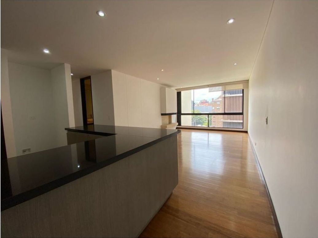 Apartamento en venta en Santa Barbara Oriental, Bogotá · foto 2 de 20