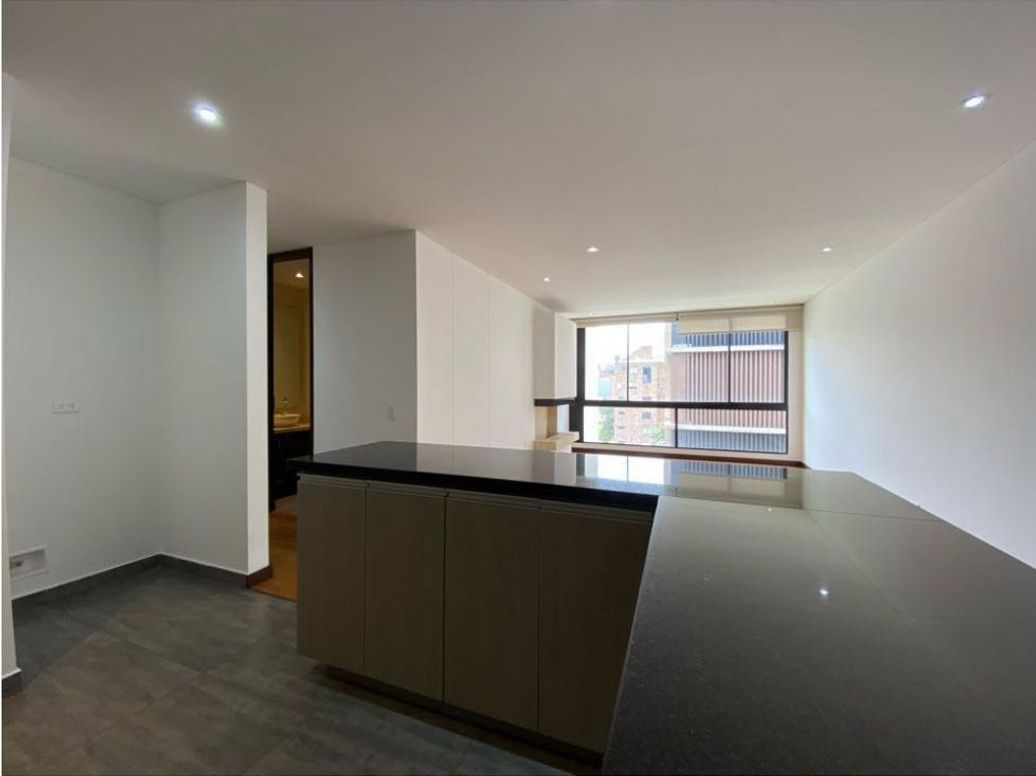 Apartamento en venta en Santa Barbara Oriental, Bogotá · foto 3 de 20