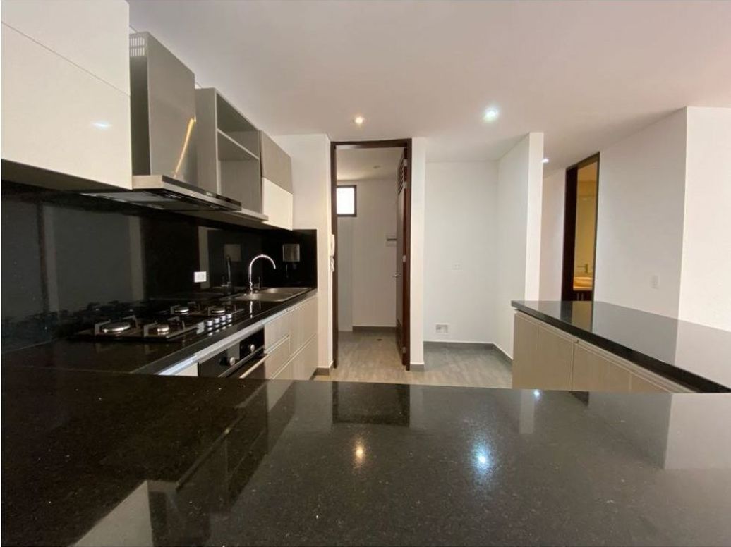 Apartamento en venta en Santa Barbara Oriental, Bogotá · foto 9 de 20